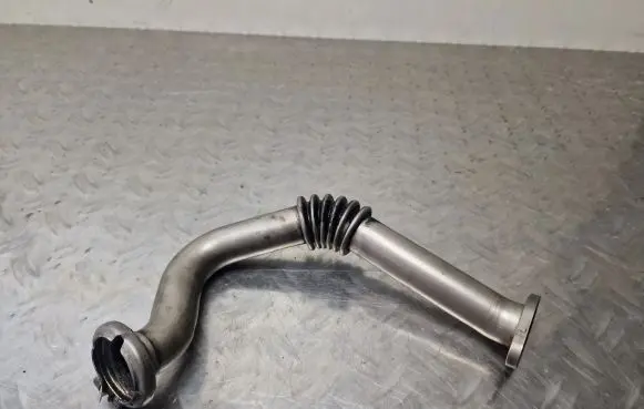 Volkswagen Golf Plus EGR valve line/pipe/hose 03L131521R