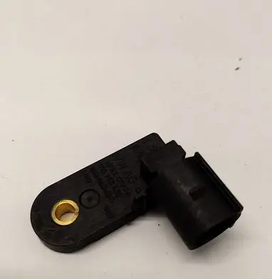 Volkswagen Golf Plus Master brake cylinder 1K0945459 1K0945459A