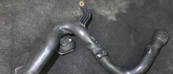 Chrysler Concorde Air intake hose/pipe