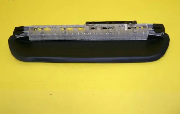 BMW 3 E46 Third/center stoplight 229551 98229