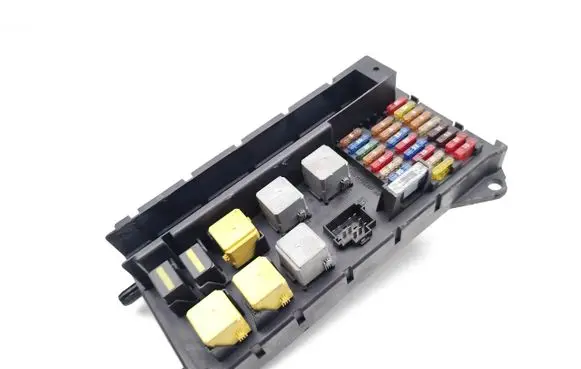 Mercedes-Benz Sprinter W906 Fuse module A9065454301