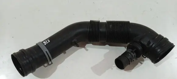 Audi A3 S3 8P Air intake hose/pipe 1K0129684