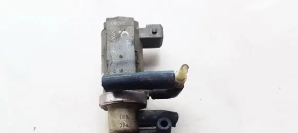 Audi A6 S6 C5 4B Turbo solenoid valve 059906627A