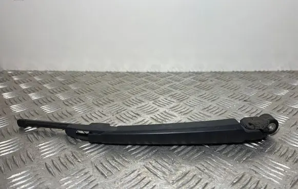 Hyundai Kona I Rear wiper blade arm
