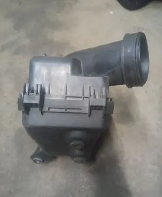 Mitsubishi ASX Air filter box