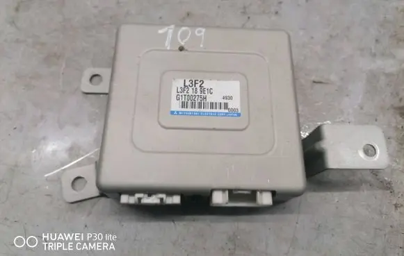 Mazda 6 Engine control unit/module L3F2189E1C G1T00275H