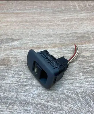 Citroen C5 Electric window control switch 96515962ZF WithPlug