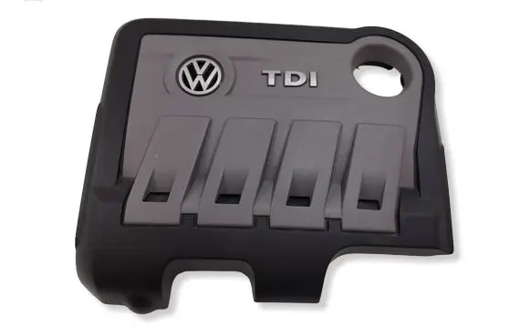 Volkswagen PASSAT B7 Engine cover (trim) 06200288