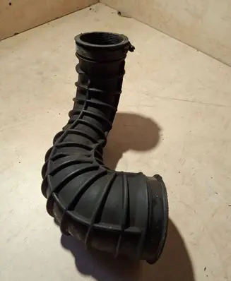 Volvo S80 Air intake hose/pipe 08634143