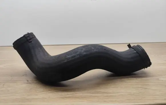 Volvo XC90 Intercooler hose/pipe 30766440