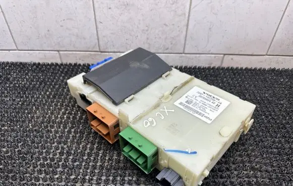 Volvo XC60 Fuse module 7G9T14C256FA 30765624AE