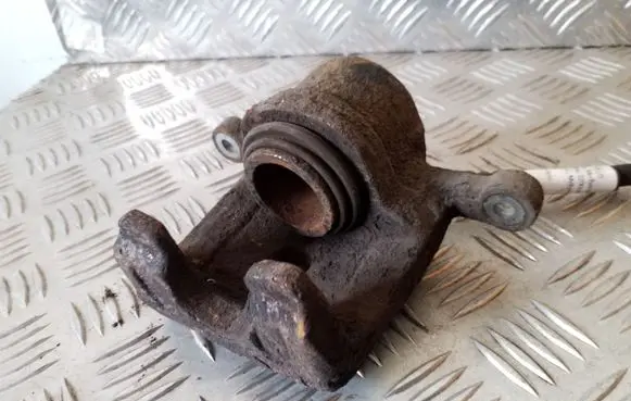 KIA Sorento Rear brake caliper