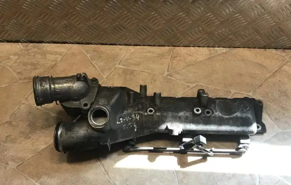 Mercedes-Benz E W212 Intake manifold LF00051