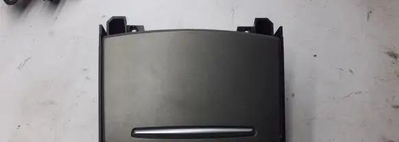 Cup holder front