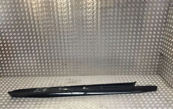 Mercedes-Benz C W206 side skirts sill cover 