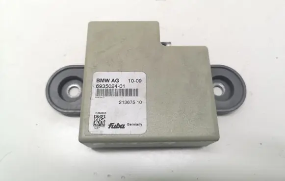 BMW 7 F01 F02 F03 F04 Antenna control unit 693502401 21367510