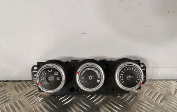 Citroen C-Crosser Climate control unit 7820A082XA