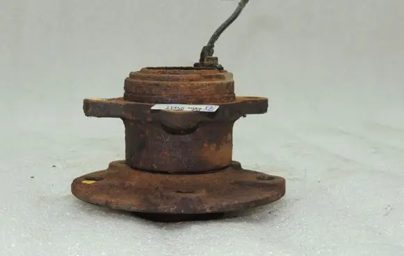 Suzuki SX4 S-Cross Rear wheel bearing hub 4340261ML0