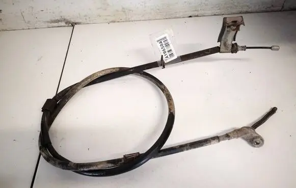 Nissan Qashqai Handbrake/parking brake wiring cable 