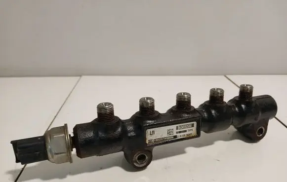 Mini One - Cooper R57 Fuel main line pipe 9654592680