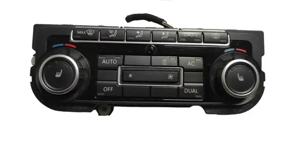 Volkswagen Golf VI Climate control unit 5K0907044BF