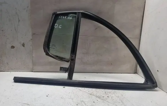 Chrysler Sebring (JS) Rear vent window glass 43R000262