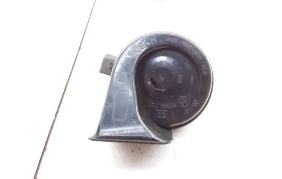 Volkswagen PASSAT B6 Horn signal CH2143 EC9 703881157