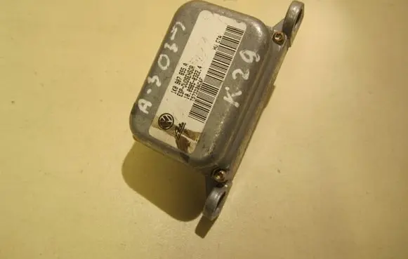 Audi A3 S3 8P ESP acceleration yaw rate sensor 1K0907655A