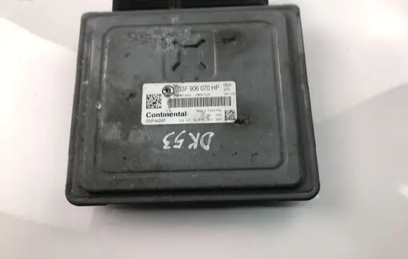Skoda Fabia Mk1 (6Y) Engine control unit/module 03F906070HP