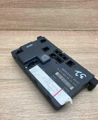 Mercedes-Benz E W211 Door control unit/module 2118200626 356804