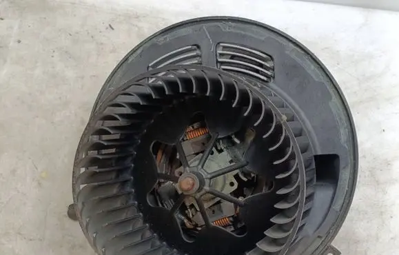 BMW 3 E90 E91 Heater fan/blower 6933663 985464F 0263729