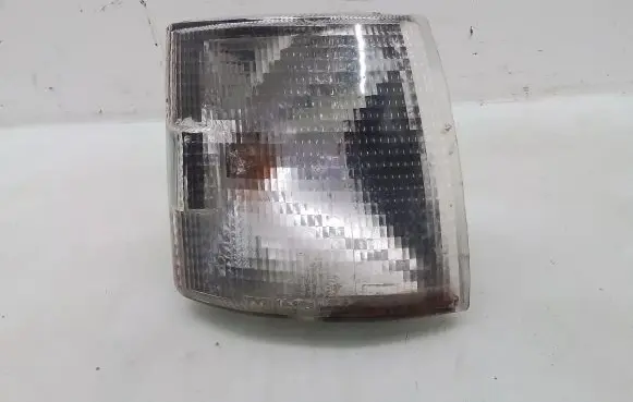 Volkswagen Transporter - Caravelle T4 Front indicator light
