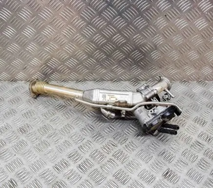 BMW X4 G02 EGR valve cooler 8576473 21840B0E