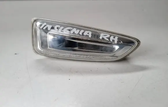 Opel Insignia B Front fender indicator light 31922006