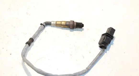 Volkswagen PASSAT B6 Lambda probe sensor 03C906262BH