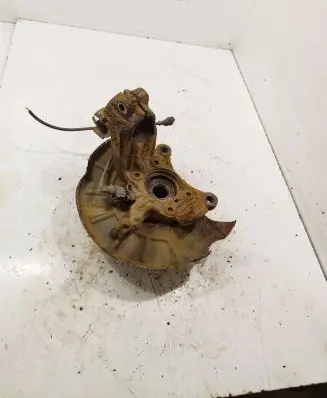 Volkswagen Tiguan Front wheel hub spindle knuckle