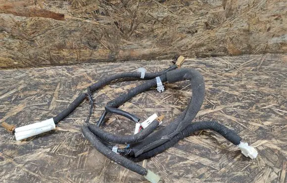 Nissan Note (E12) Rear door wiring loom 240513VV1A