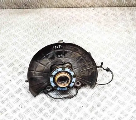Jeep Cherokee Front wheel hub K04877888AC 04877888AC