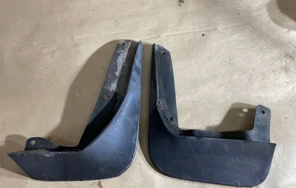 Skoda Fabia Mk3 (NJ) Front mudguard 6V0075111 6V9075101 6V09821822