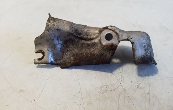 Fiat 500L Exhaust heat shield 55223723