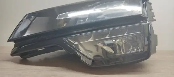 Skoda Karoq Headlight/headlamp 57B941015A 0020503706 25PL8918