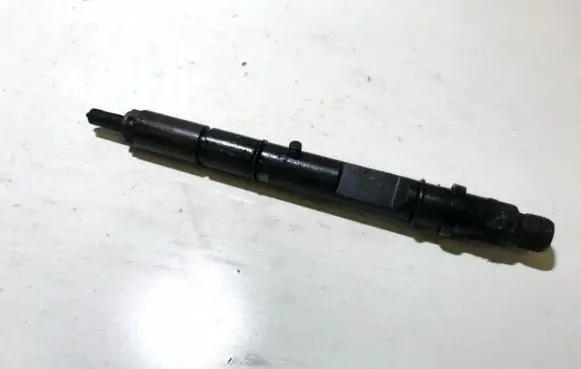 Audi A6 S6 C5 4B Fuel injector 059130201e 0432133836