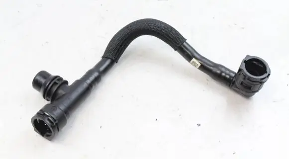 BMW 5 G30 G31 Engine coolant pipe/hose 8602612 17128602612