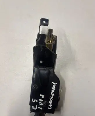 Citroen C5 Tailgate window lock/catch/latch 334250