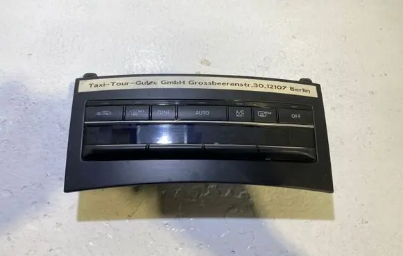 Mercedes-Benz E W212 Climate control unit A2128304800 A2129005118 5HB01141641