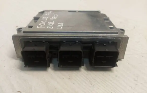 Ford Focus Engine control unit/module 6S4A12A650TB UH1S4613 THTC7F6K1FLC