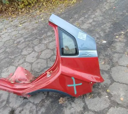 Rear quarter panel