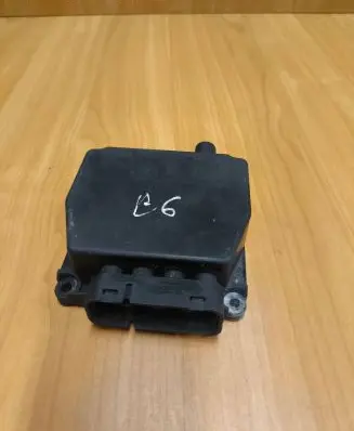 Volkswagen PASSAT B6 Turbo solenoid valve 3C0906625 400434F