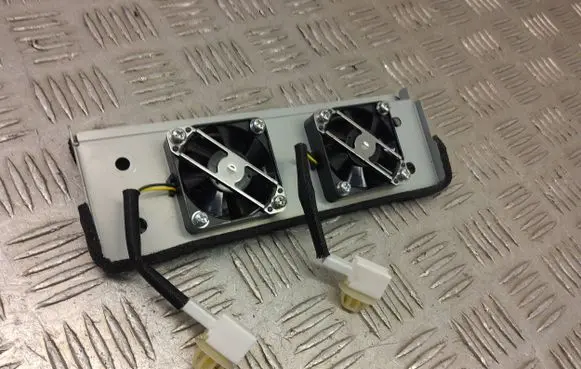 Mitsubishi Outlander Fan control module