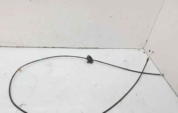 Daihatsu Sirion Engine bonnet/hood lock release cable 